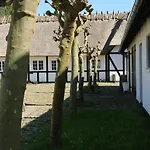 Bed & Breakfast Birkelygaard *