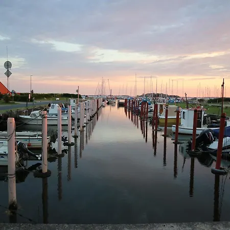 Birkelygaard * Millinge